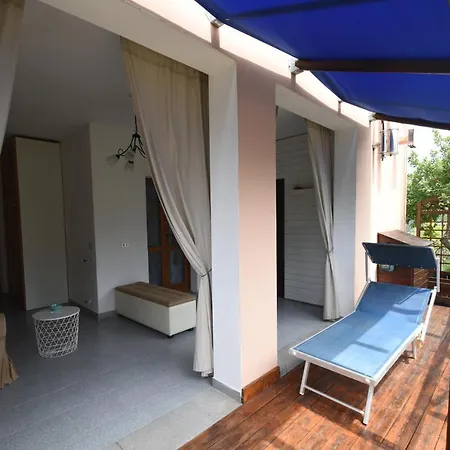 Oleandro - Giardini, Terrazze E Posti Auto Apartment