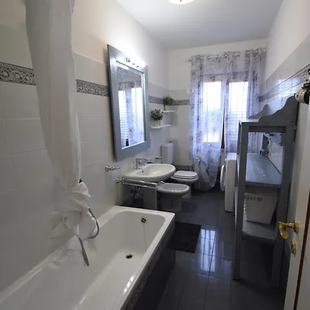 Oleandro - Giardini, Terrazze, Clima E Posti Auto Apartamento