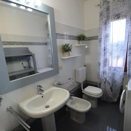 Oleandro - Giardini, Terrazze, Clima E Posti Auto Apartamento *