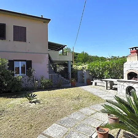 Oleandro - Giardini, Terrazze, Clima E Posti Auto