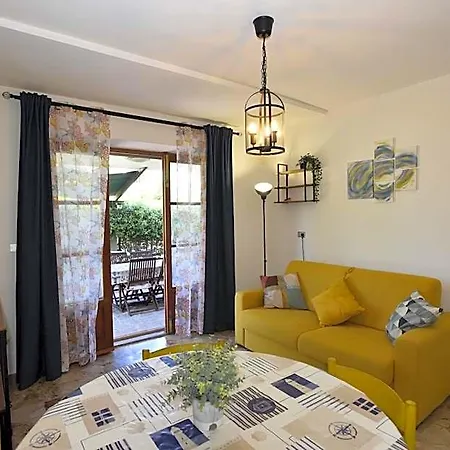 Apartman Oleandro - Giardini, Terrazze, Clima E Posti Auto *