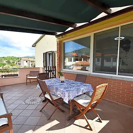 Apartman Oleandro - Giardini, Terrazze, Clima E Posti Auto