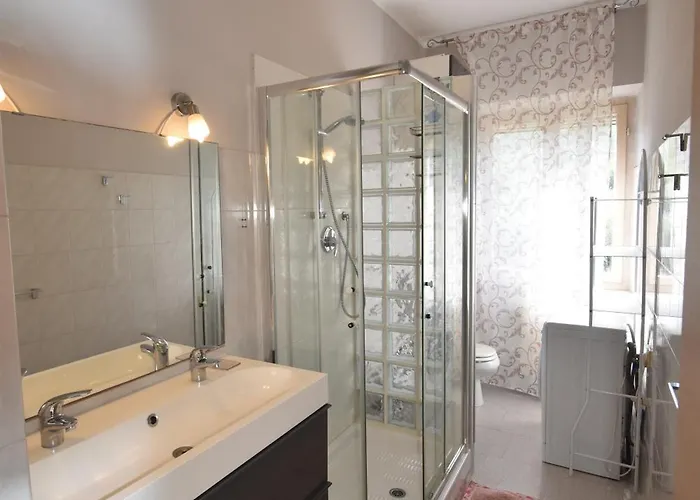 Oleandro - Giardini, Terrazze, Clima E Posti Auto Lejlighed *