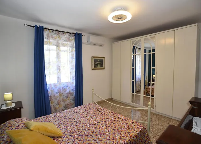 Oleandro - Giardini, Terrazze, Clima E Posti Auto Lejlighed *